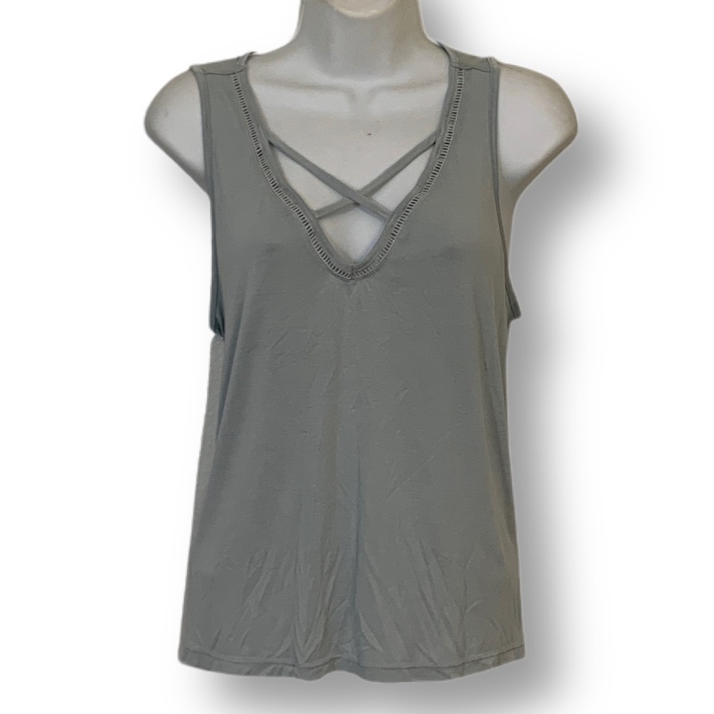 AEO Top